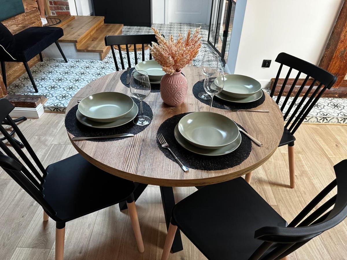 Apartament Miodowy - Darmowy Parking - Klmatyzacja - Wifi Stary Toruń 외부 사진